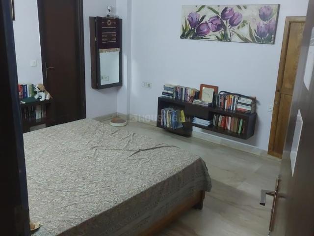 Flat for sale in West Delhi, Deri