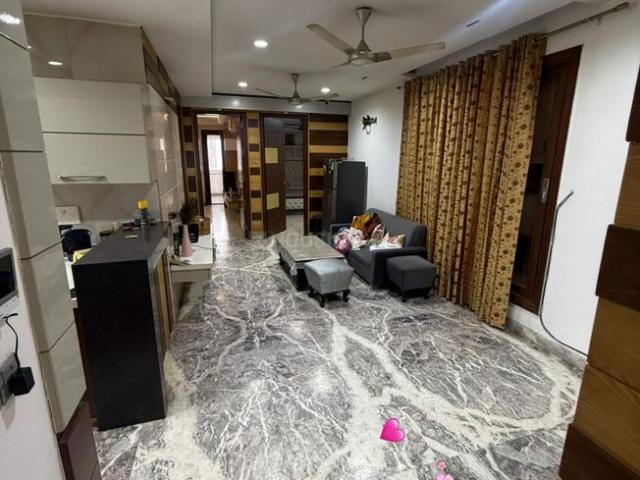 Flat for sale in West Delhi, Deri