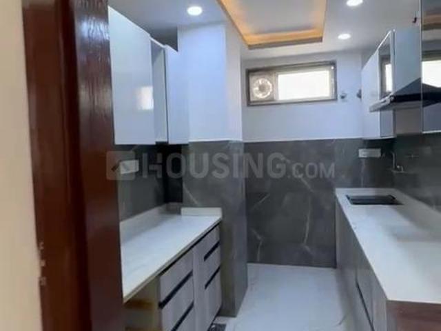 Flat for sale in West Delhi, Deri