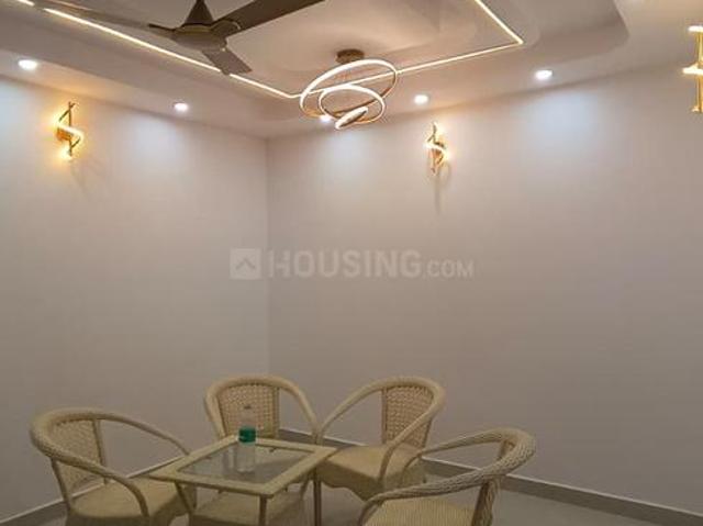 Flat for sale in West Delhi, Deri