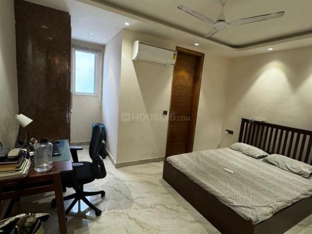 Flat for rent in Deri