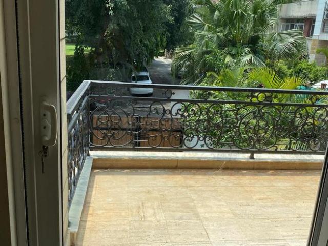 Flat for rent in Deri