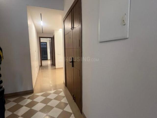 Flat for rent in Deri
