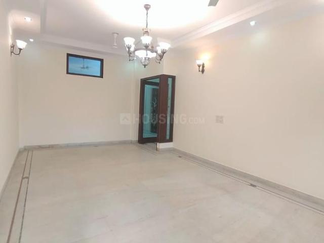 Flat for rent in Deri