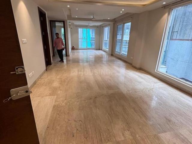 Flat for rent in Deri