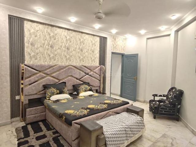 Flat for rent in Deri