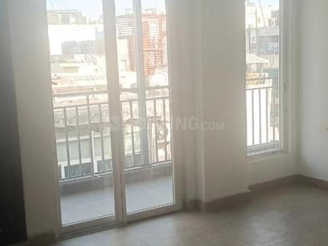 Flat for rent in Deri