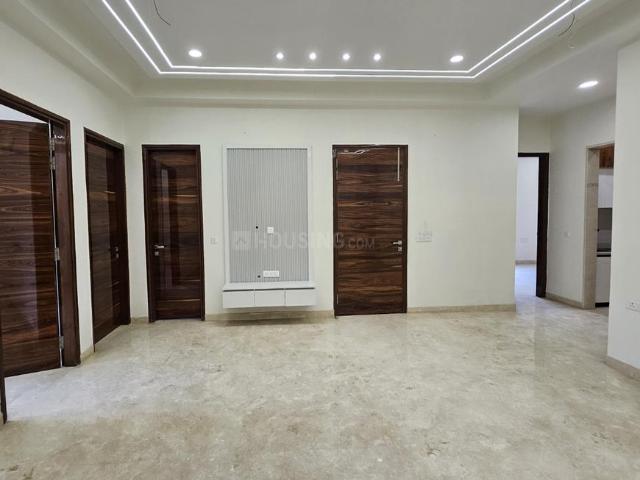 Flat for sale in North Delhi, Deri