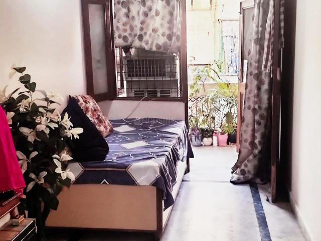 Flat for sale in East Delhi, Deri