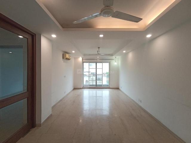 Flat for rent in Deri