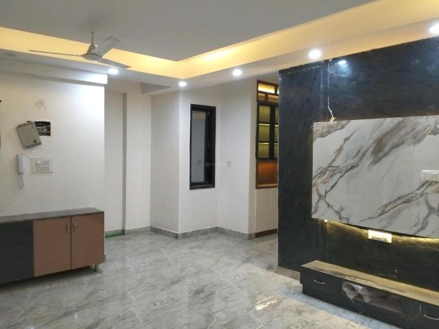 Flat for sale in South West Delhi, Deri