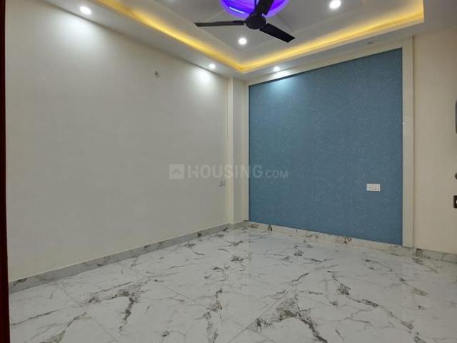 Flat for sale in West Delhi, Deri