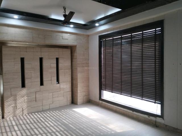 Flat for rent in North Delhi, Deri