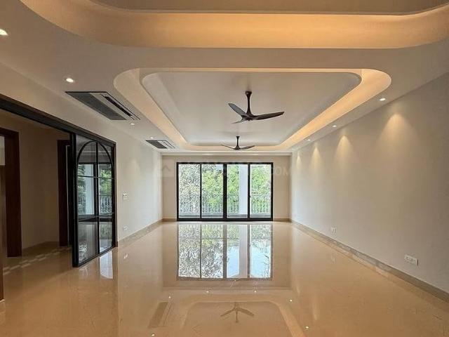 Flat for sale in North Delhi, Deri