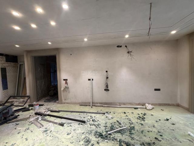 Flat for sale in North Delhi, Delhi