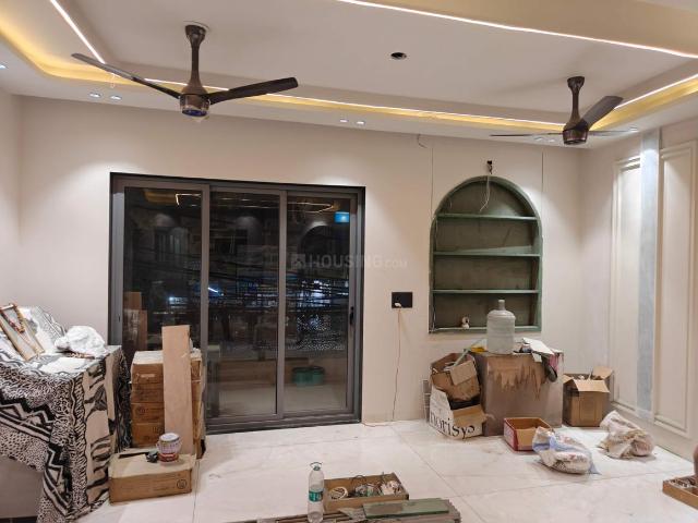 Flat for sale in North Delhi, Delhi
