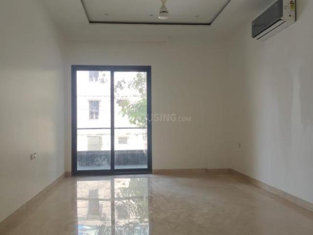 Flat for sale in North Delhi, Deri