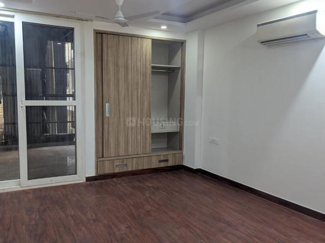 Flat for rent in Deri