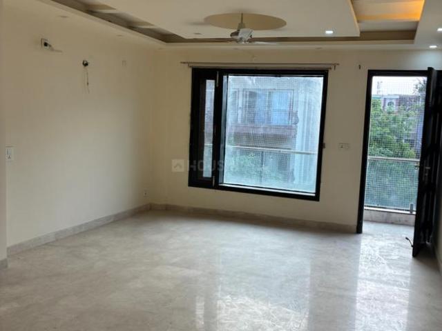 Flat for rent in Deri