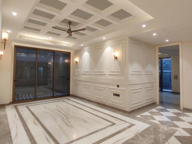 Flat for rent in Deri