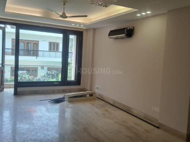Flat for rent in Deri