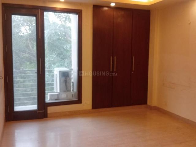 Flat for rent in Deri