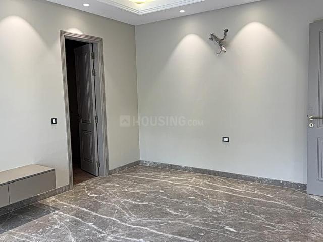 Flat for sale in Hariana