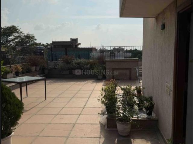Flat for rent in South Delhi, Deri