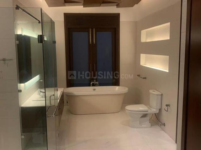 Flat for rent in South Delhi, Deri