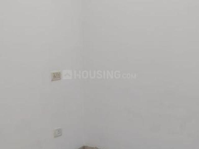 Flat for rent in South Delhi, Deri