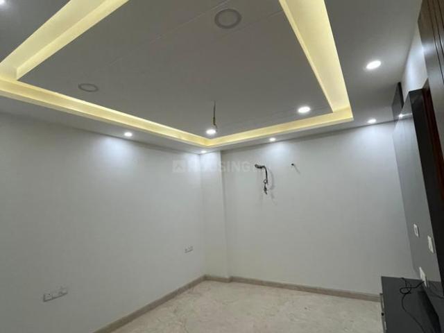 Flat for sale in West Delhi, Deri