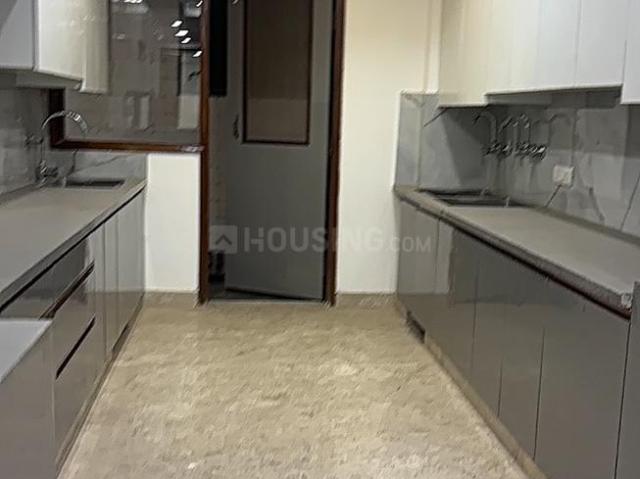Flat for sale in West Delhi, Deri