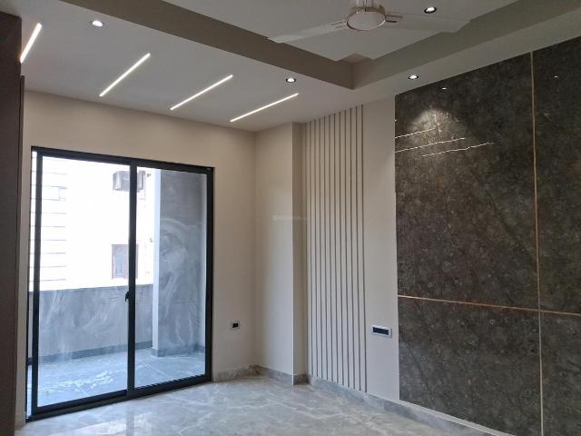 Flat for sale in West Delhi, Deri