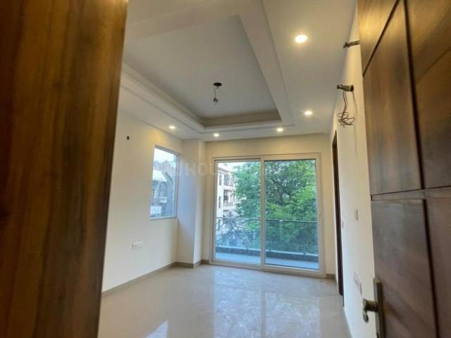 Flat for sale in West Delhi, Deri
