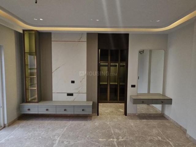 Flat for sale in West Delhi, Deri