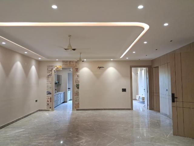 Flat for sale in West Delhi, Deri
