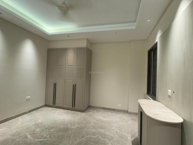 Flat for sale in West Delhi, Deri