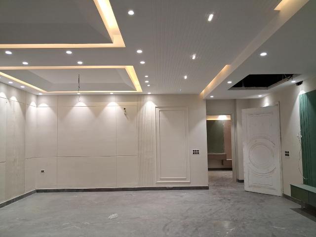 Flat for sale in West Delhi, Deri