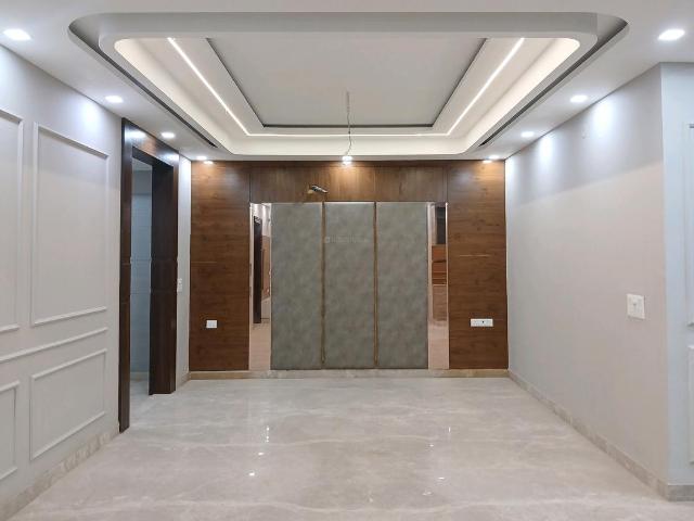 Flat for sale in West Delhi, Deri