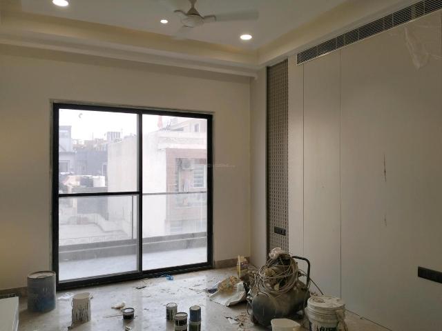 Flat for sale in North West Delhi, Deri