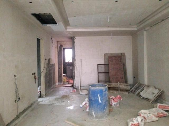 Flat for sale in North West Delhi, Deri