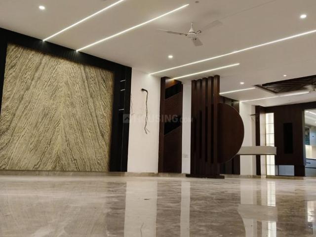 Flat for sale in North West Delhi, Deri