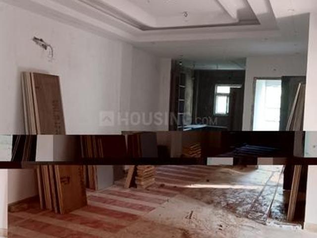 Flat for sale in East Delhi, Deri