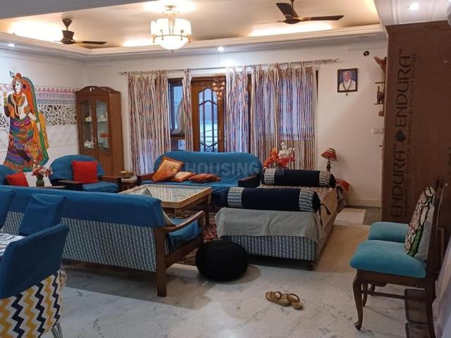 Flat for rent in Rajouri Garden, Delhi