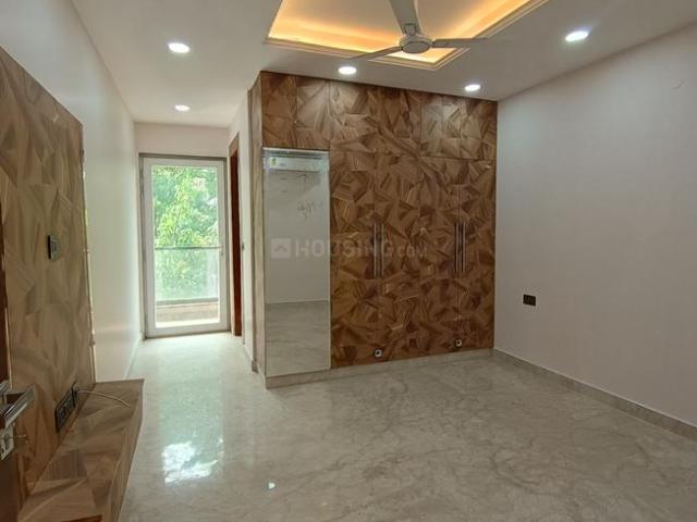Flat for sale in West Delhi, Deri