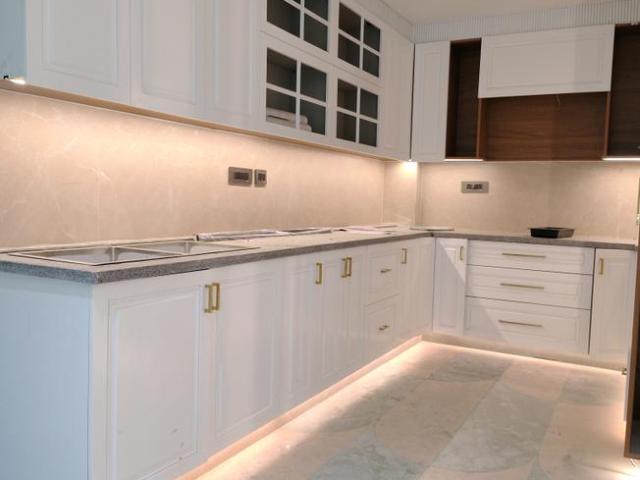 Flat for sale in Chhattarpur, Delhi