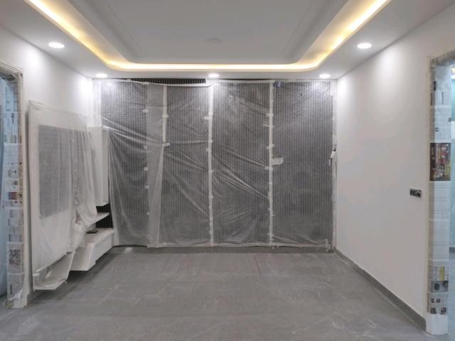Flat for sale in Abdullahpur