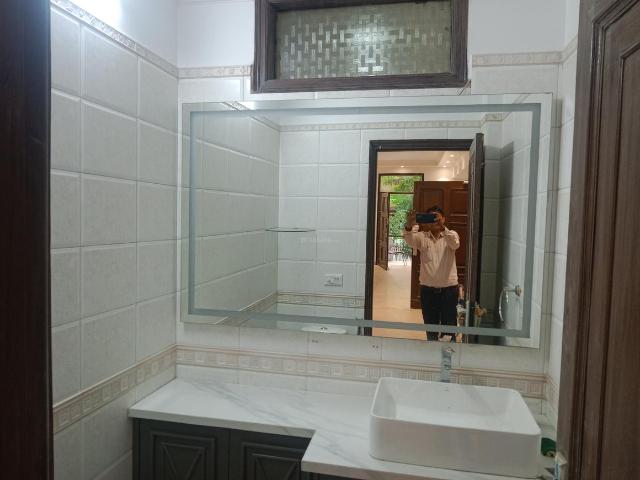 Flat for rent in South Delhi, Deri