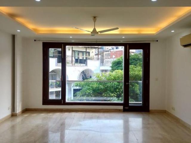 Flat for rent in South Delhi, Deri