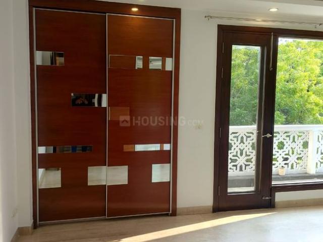 Flat for rent in South Delhi, Deri